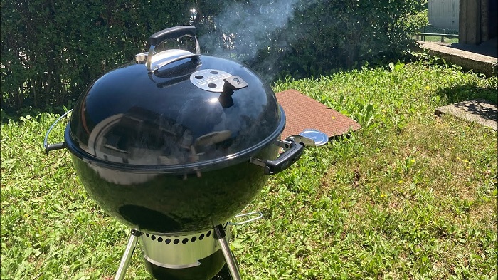 How to Use a Weber Charcoal Grill