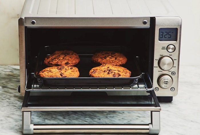 How to Clean Toaster Oven Tray
